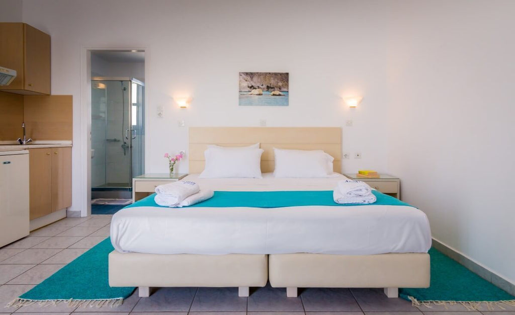 Hotel Aeolis Adamas Milos