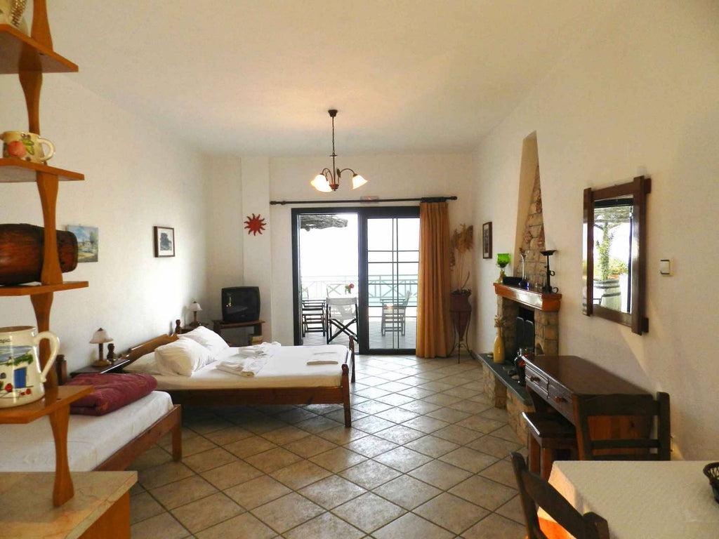 Valeta Studios Ikaria