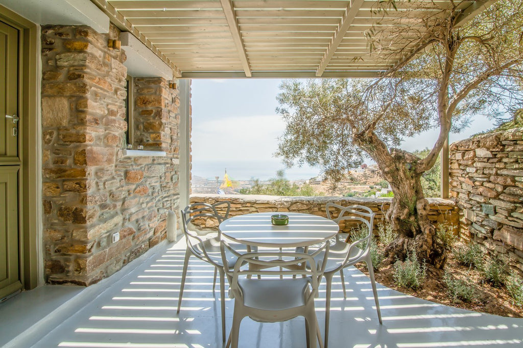 Aeolis Tinos Suites