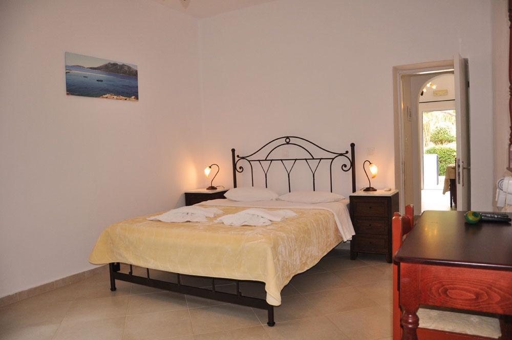 Aegiali Amorgos studios
