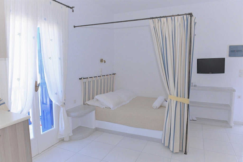 Pollonia Milos appartamento sul mare