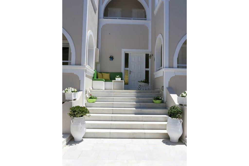 Argiris Studios Kamari