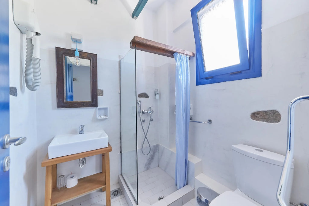 Atheras Hotel Evdilos