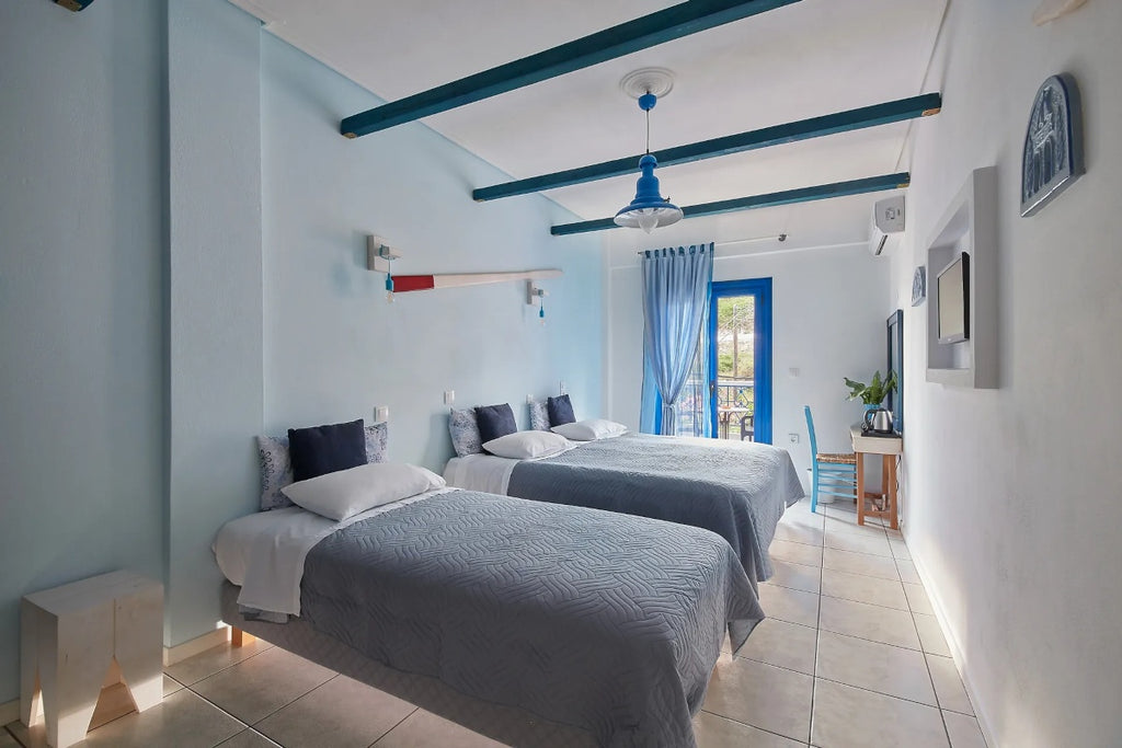 Atheras Hotel Evdilos