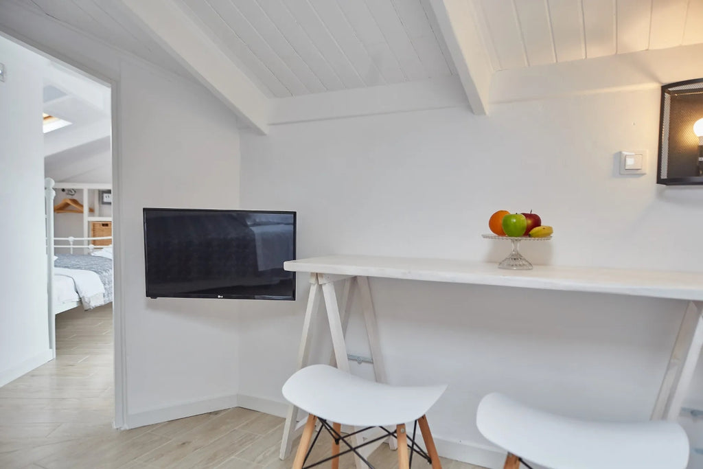 Atheras Hotel Evdilos