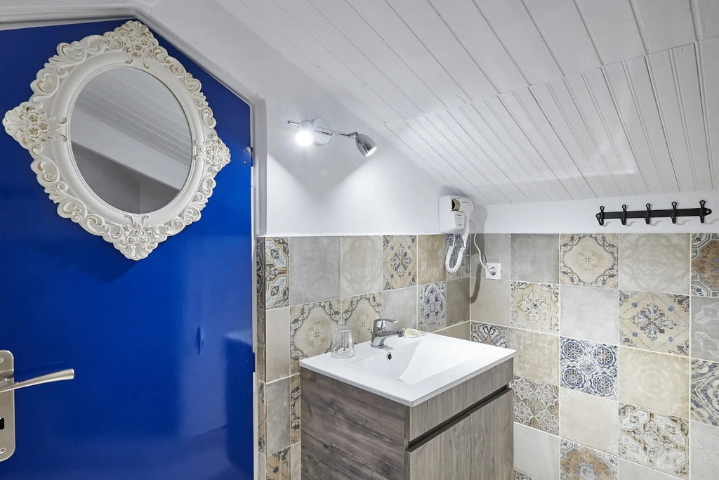 Atheras Hotel Evdilos