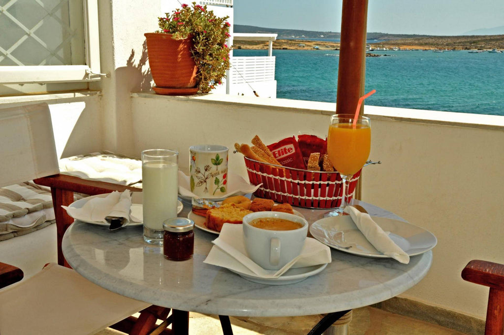 camere vista mare Naoussa Paros