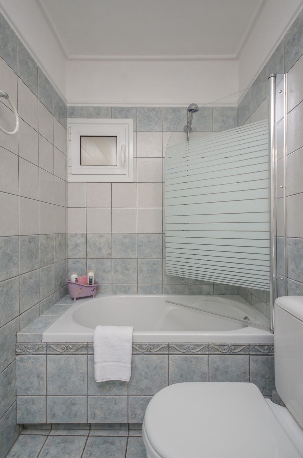 appartamento con bagno nuovo Atene