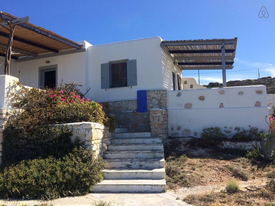 Donoussa Traditional Apartments