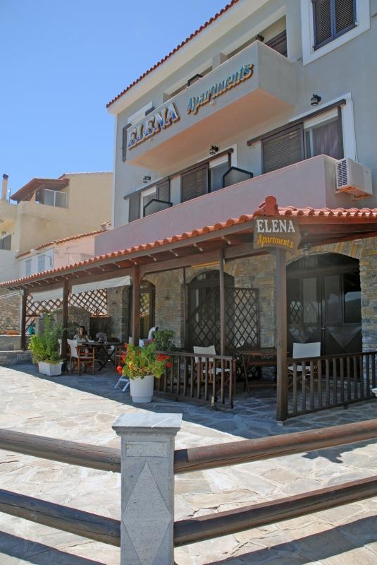 apparatemnto sulla spiaggia Samos