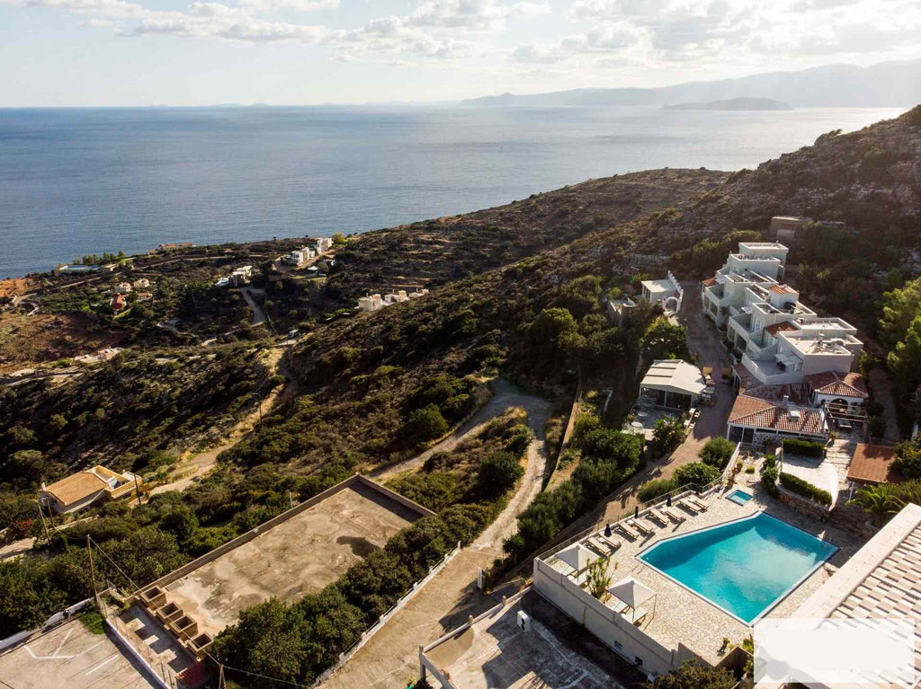 Elounda apartments and studios