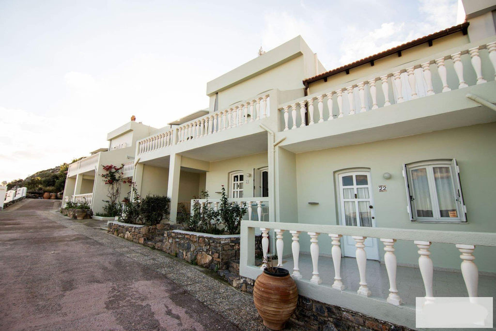 Elounda apartments and studios