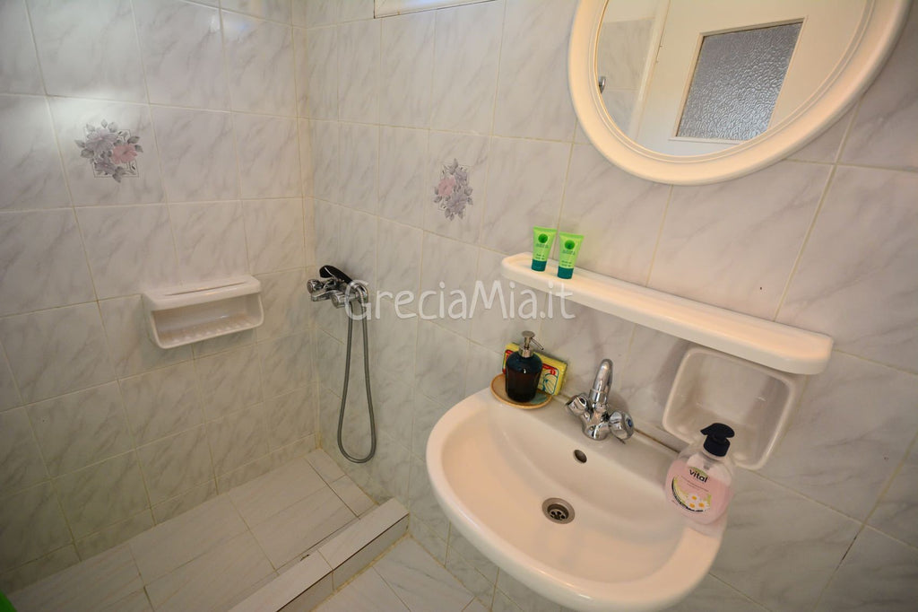 Angali Folegandros hotel