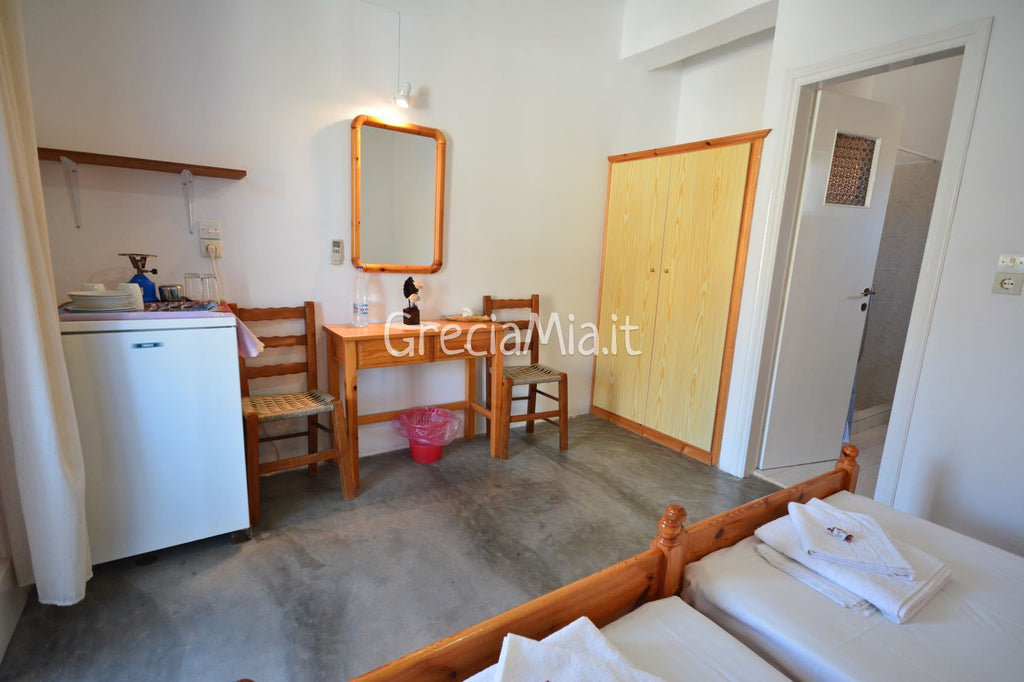 Folegandros camere vista mare