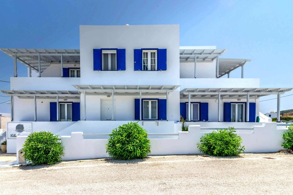 Camera doppia a Milos