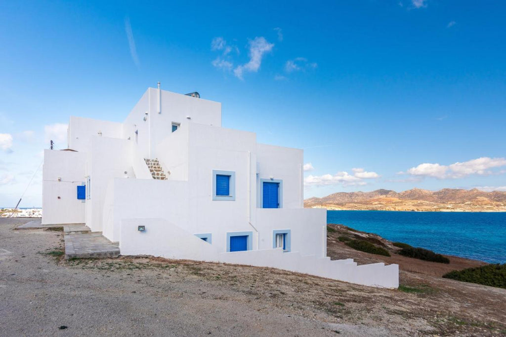 Vista Kimolos Pollonia