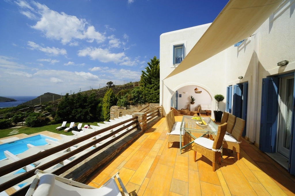 Heliades Villas Andros