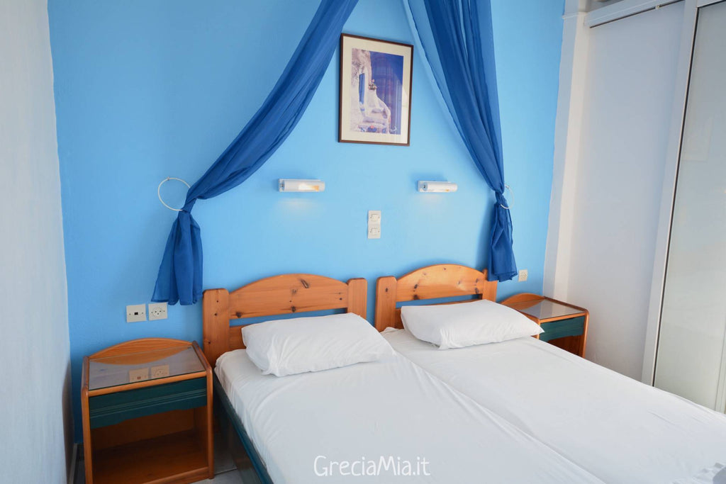 prenotare studios a Ios