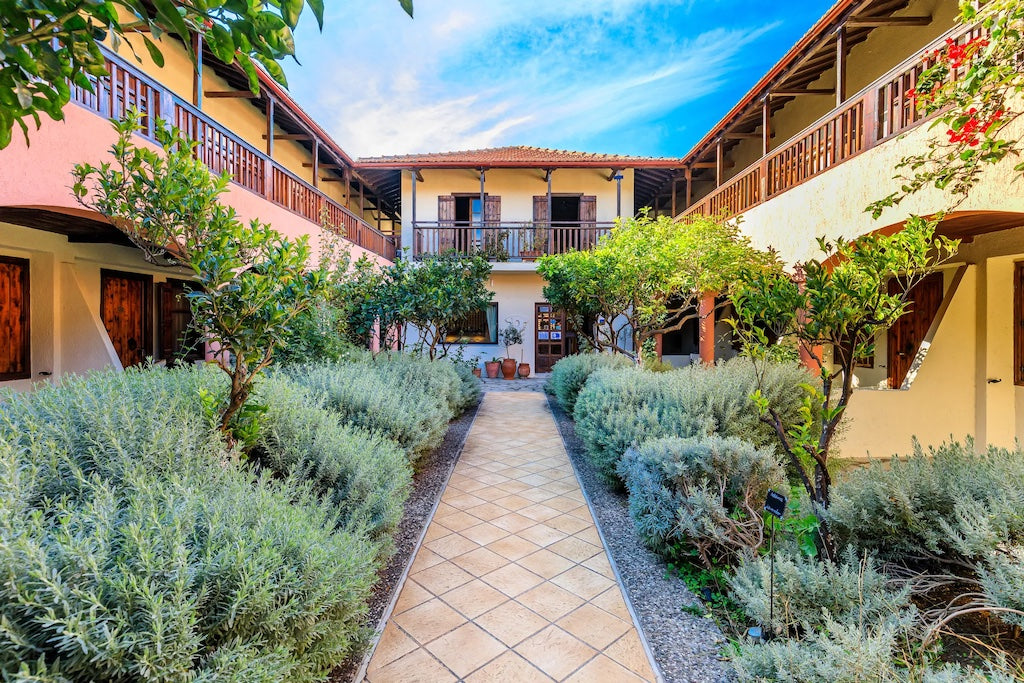 Skopelos Chora Hotel