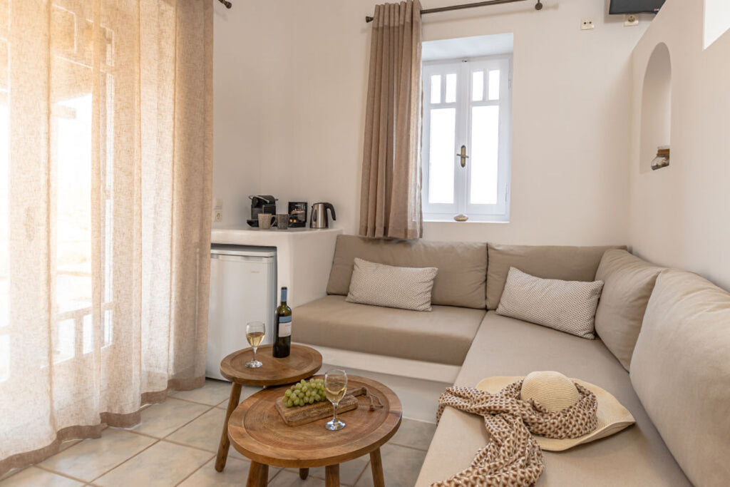 Livadi Boutique Schinoussa