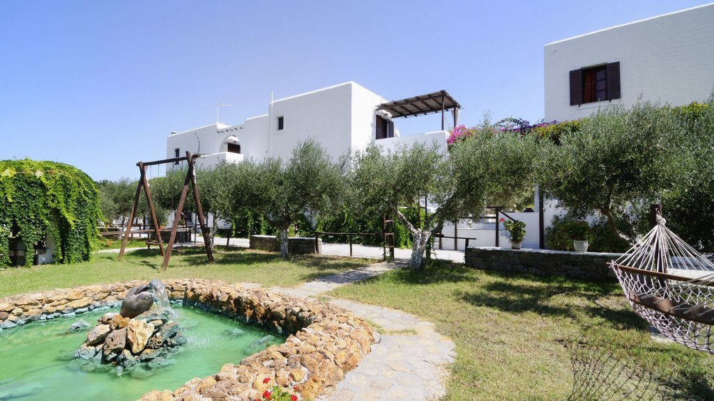 Paros Parikia studios