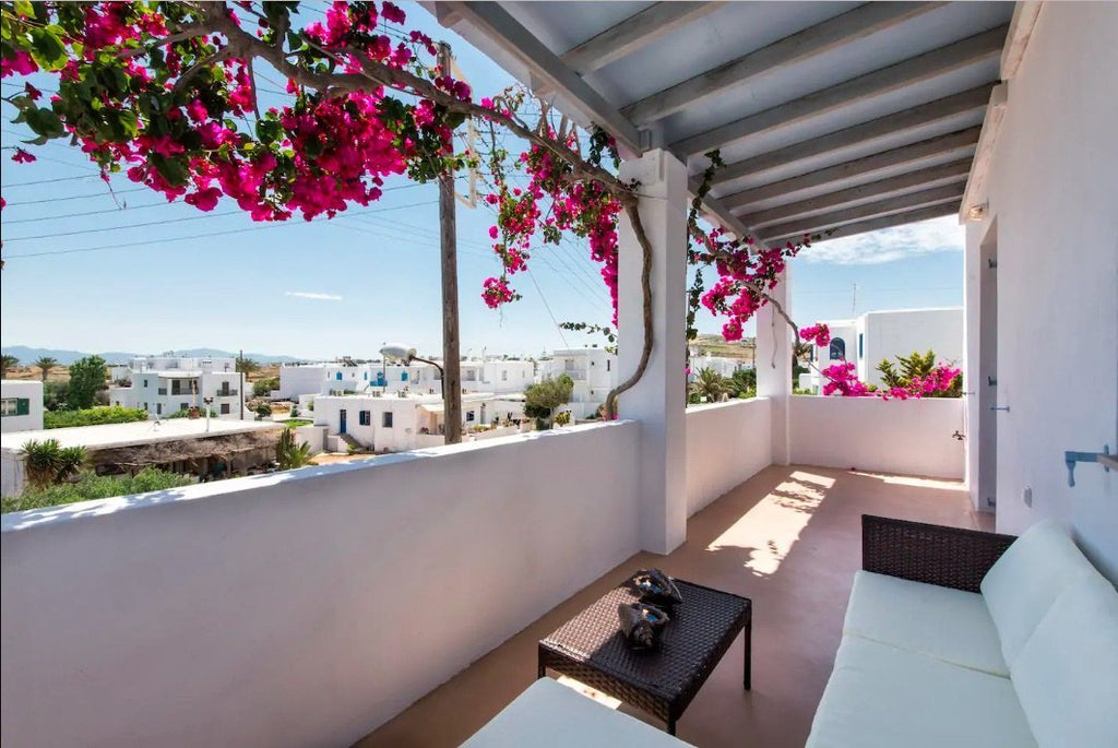 Naoussa - Menta House