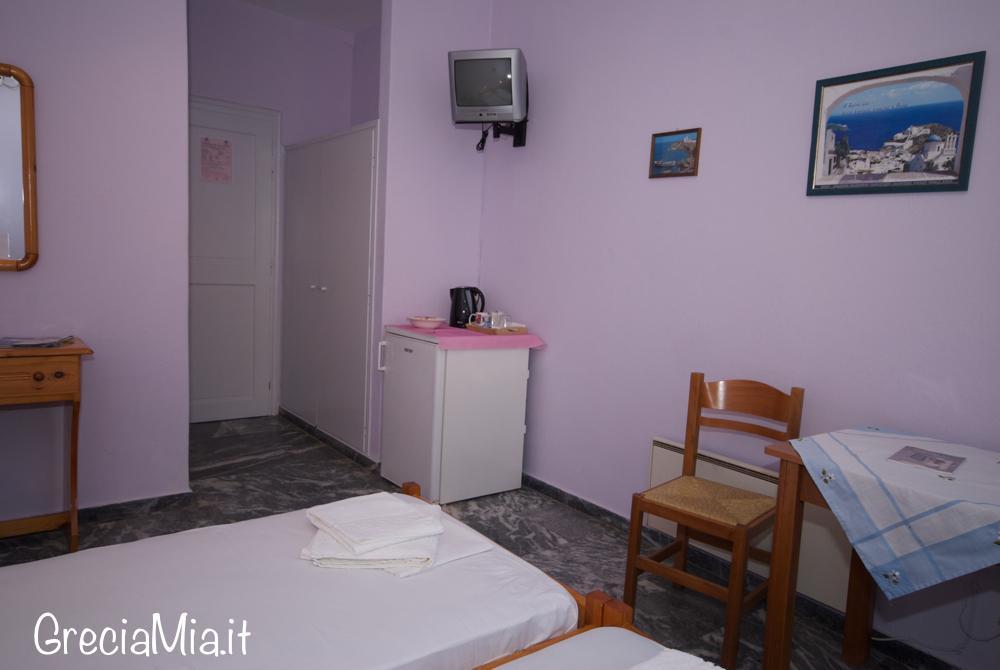 Meropi Rooms