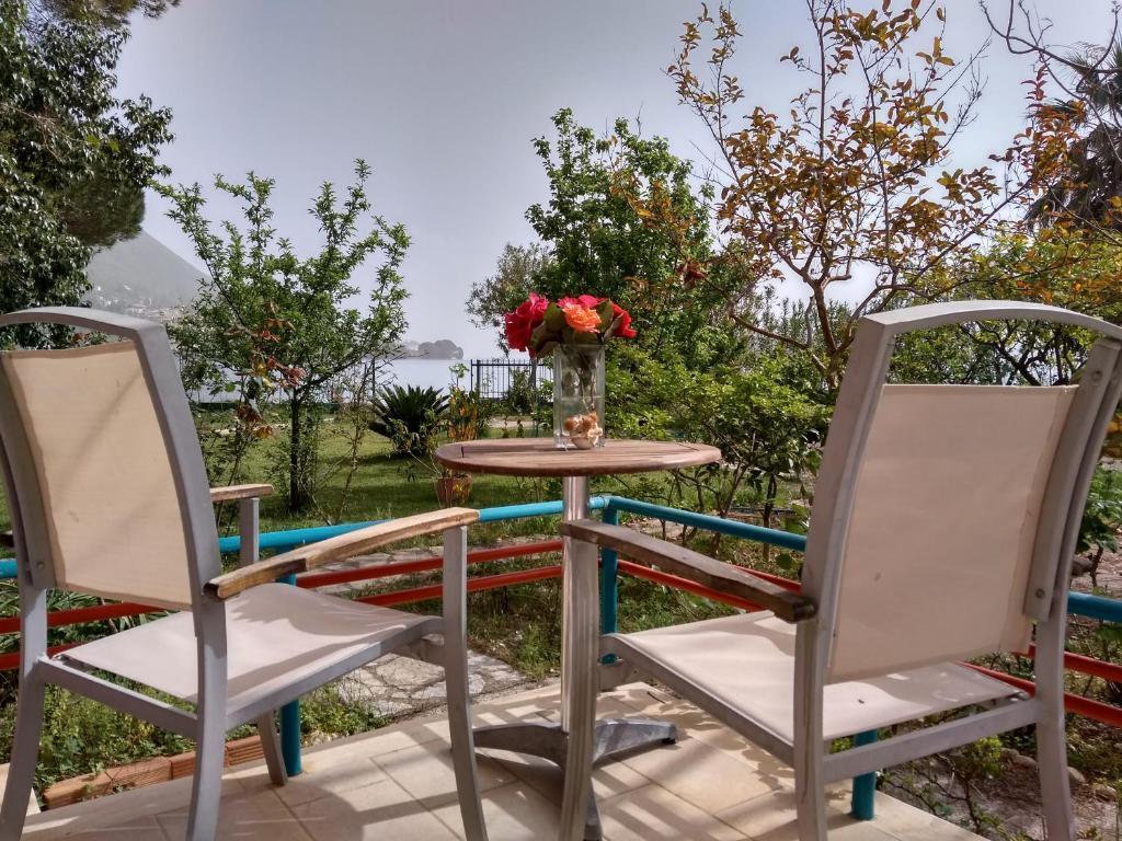 Palmyra Beachfront Studios