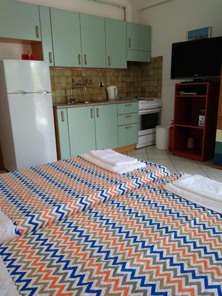 Palmyra Beachfront Studios