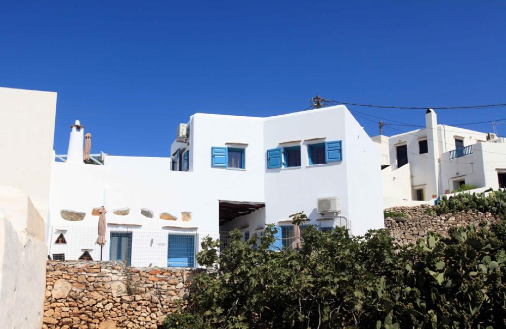 Sikinos Chora Studios