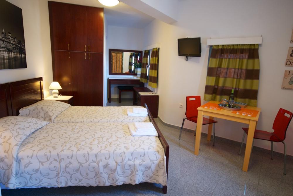 Sikinos Chora Studios