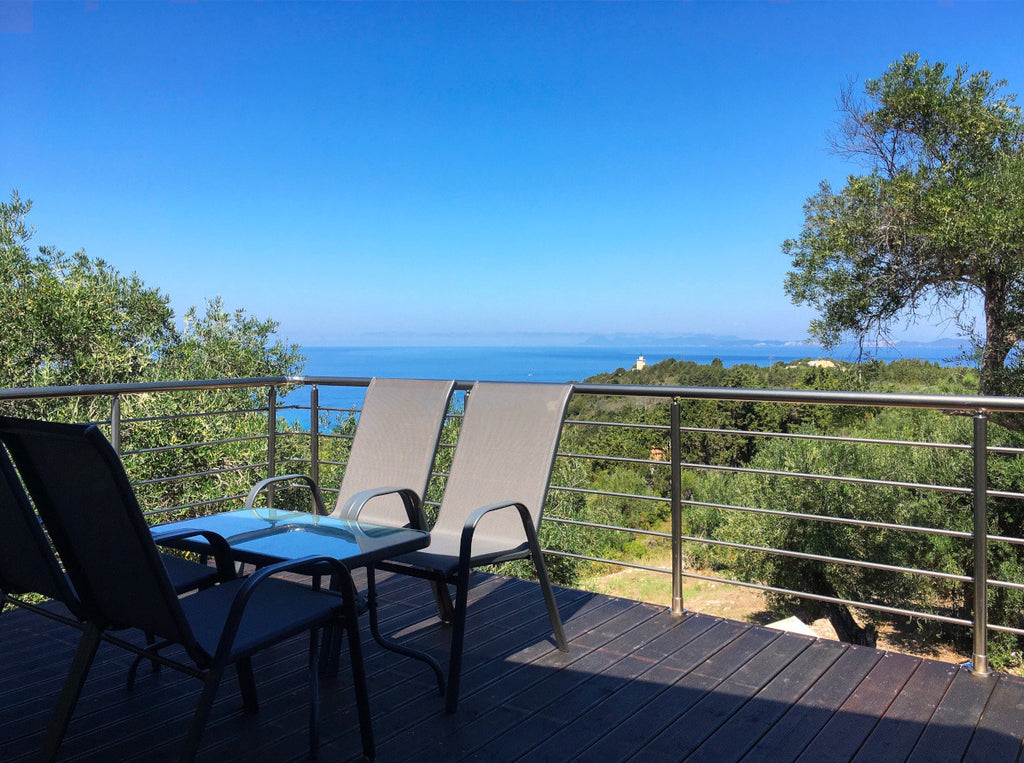 Antonis Studio Lakka