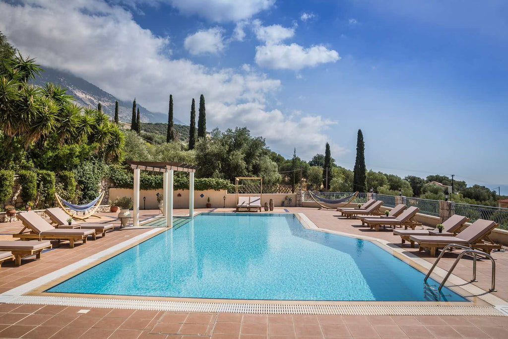 Trapezaki Studios Cefalonia