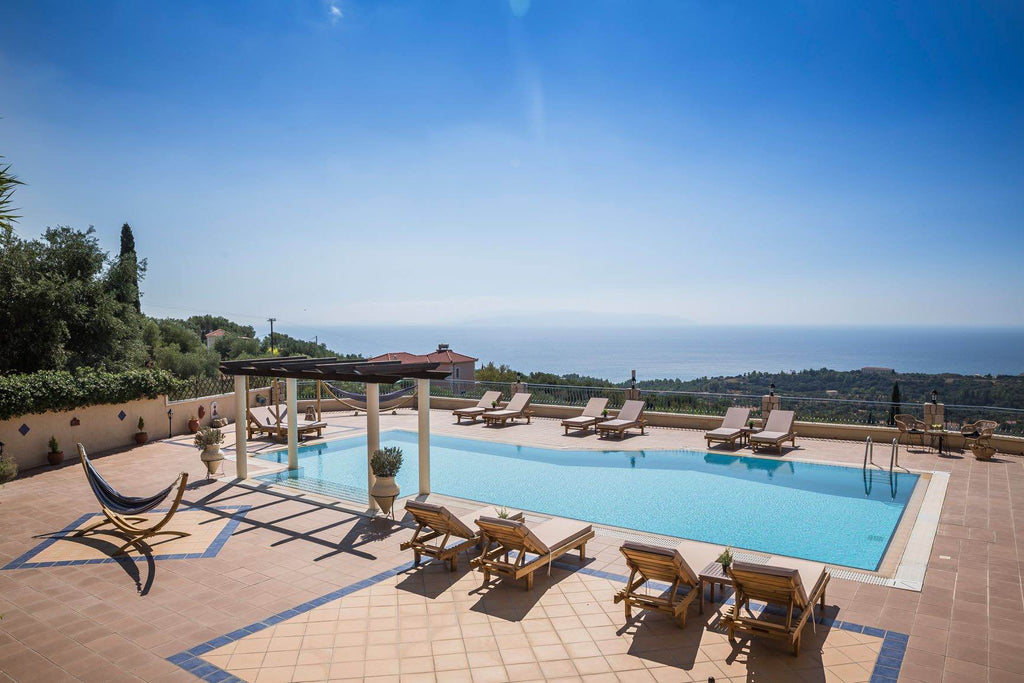 Trapezaki Studios Cefalonia