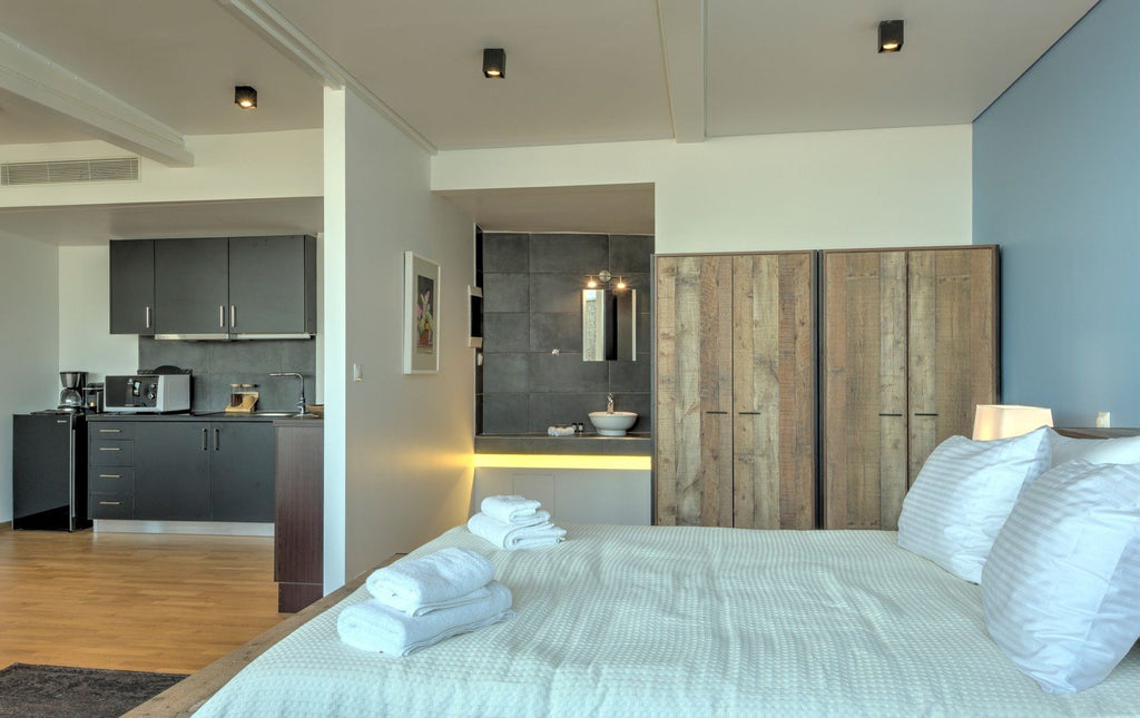 Troulanda Acropolis Suites