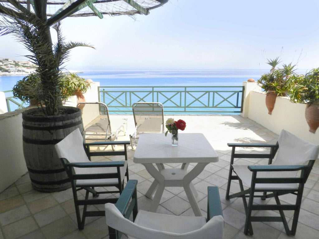 Valeta Studios Ikaria