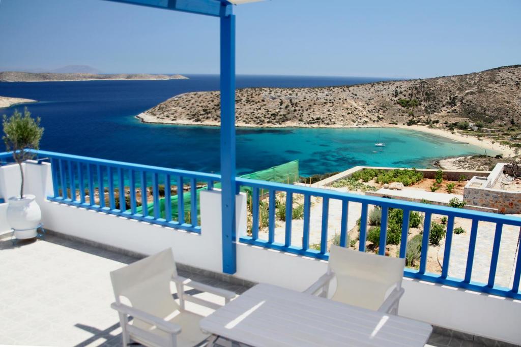 Meltemi Retreat Iraklia